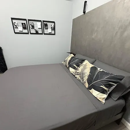 Black House 펜션 프리냐노 칠렌토