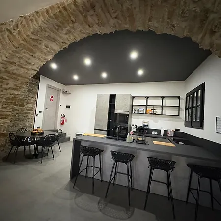 Black House Prignano Cilento